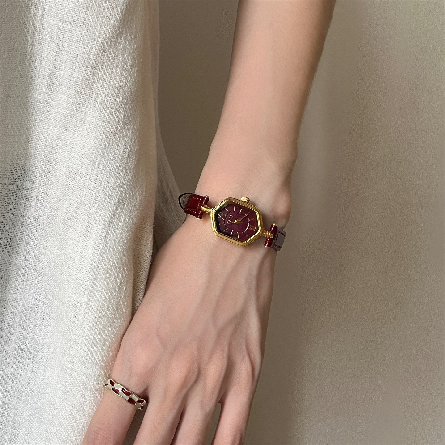 Vintage Hexagon Leather Strap Watch